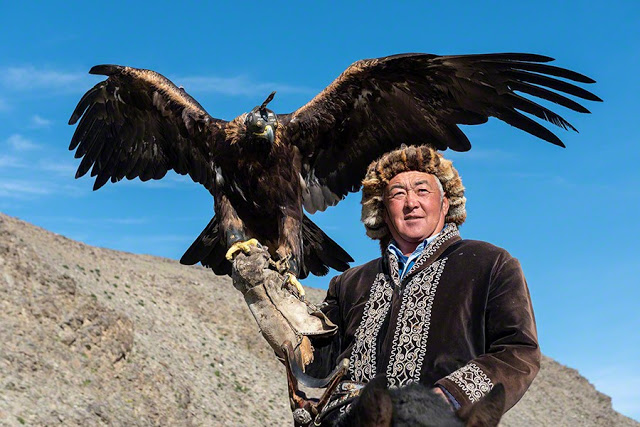 Mogolian Eagle Hunter